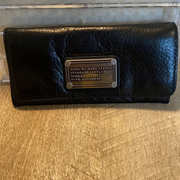 Vintage MARC by March Jacobs Wallet - Picture 1 of 7